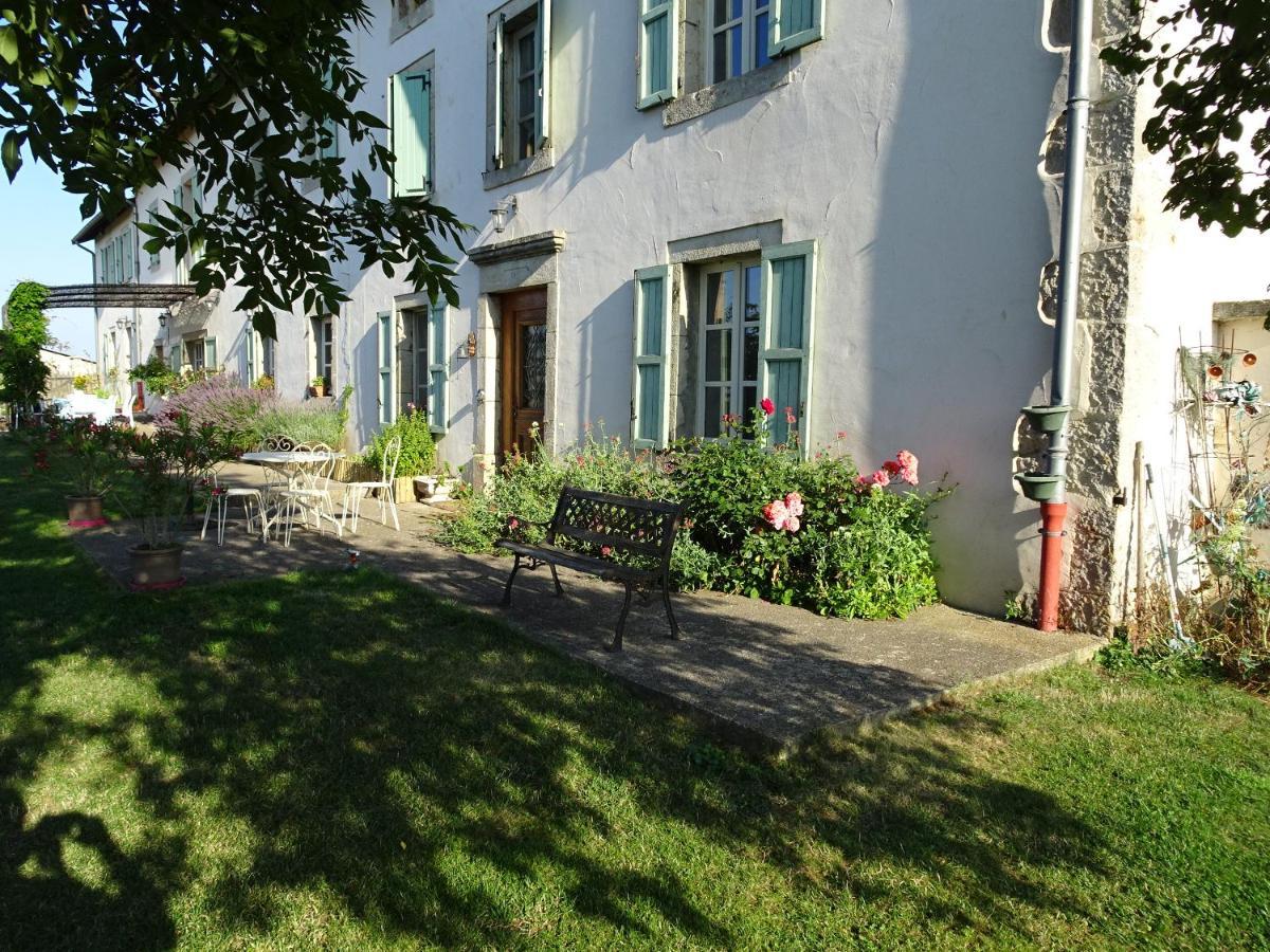 Au Bon Gre D'Hugoline Bed and Breakfast Blanzac  Exteriör bild