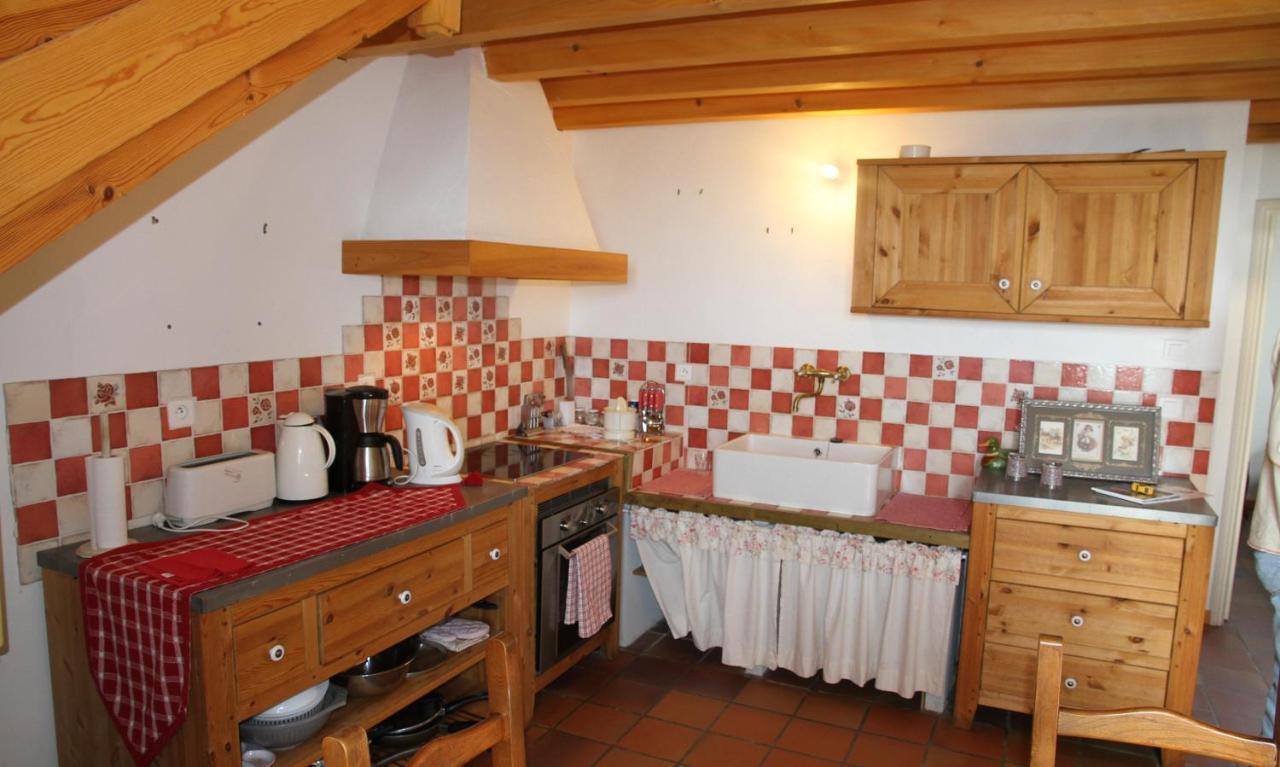 Au Bon Gre D'Hugoline Bed and Breakfast Blanzac  Exteriör bild